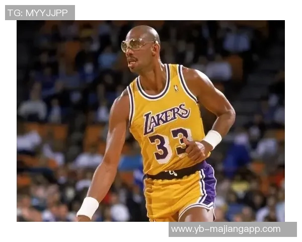 特纳评选历史五大中锋：奥尼尔大梦邓肯贾巴尔魔兽的传奇对决与影响