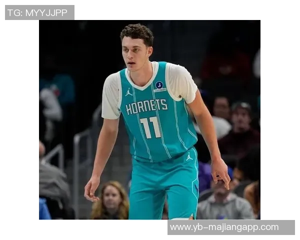 黄蜂主帅称卡尔克布伦纳攻防能力提升7中7砍14分展现出色表现