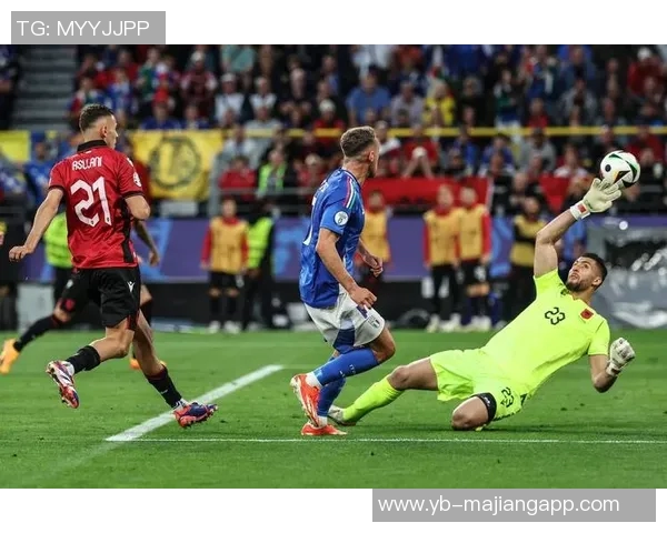 意大利媒体报道巴斯托尼欧冠期间家中遭窃四名窃贼盗走奢侈品和手表