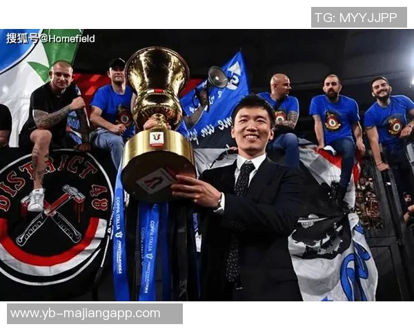 国米球探现场考察小罗比尼奥将与其经纪人进行深入洽谈